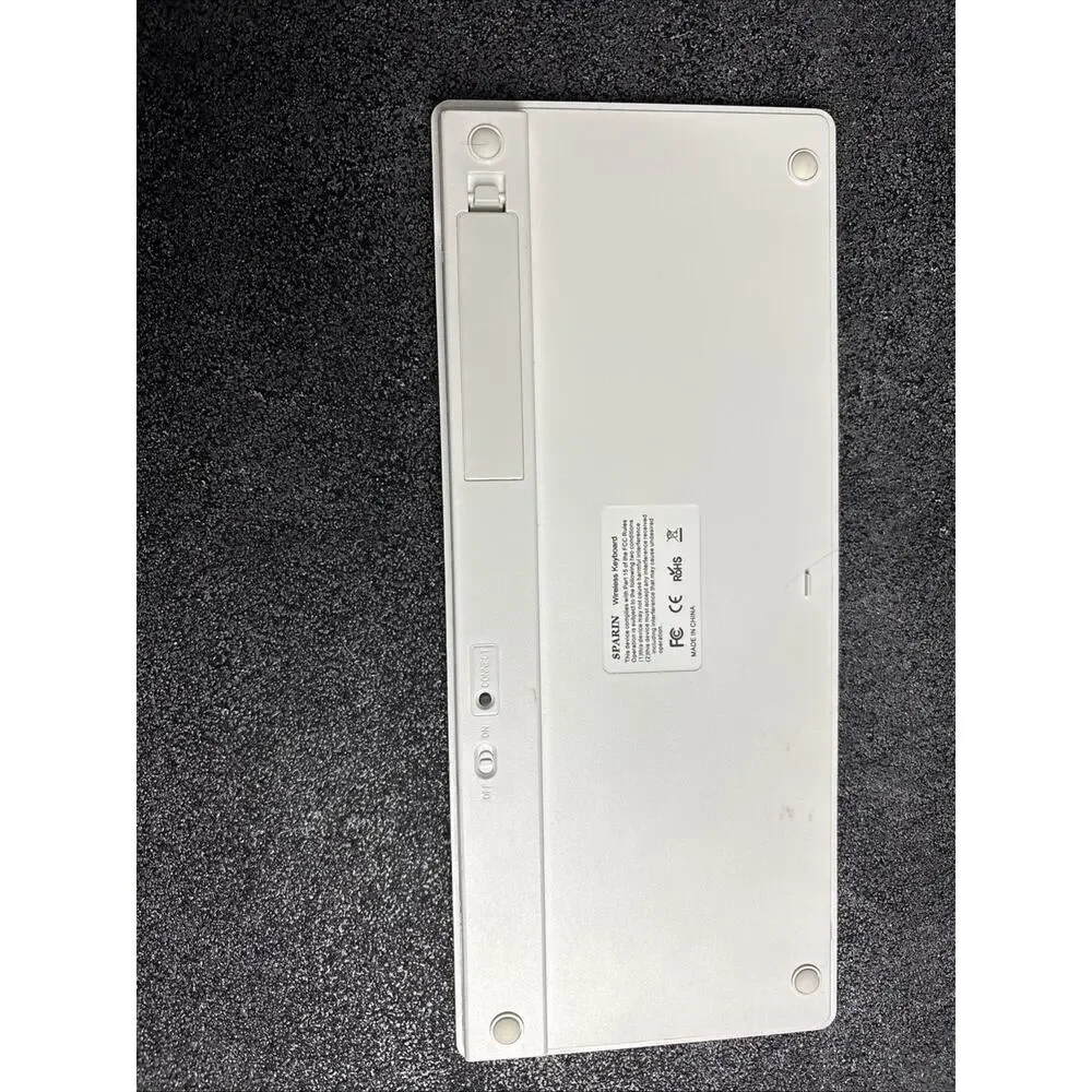 Apple A1314 Wireless Keyboard - MC184LL/B
